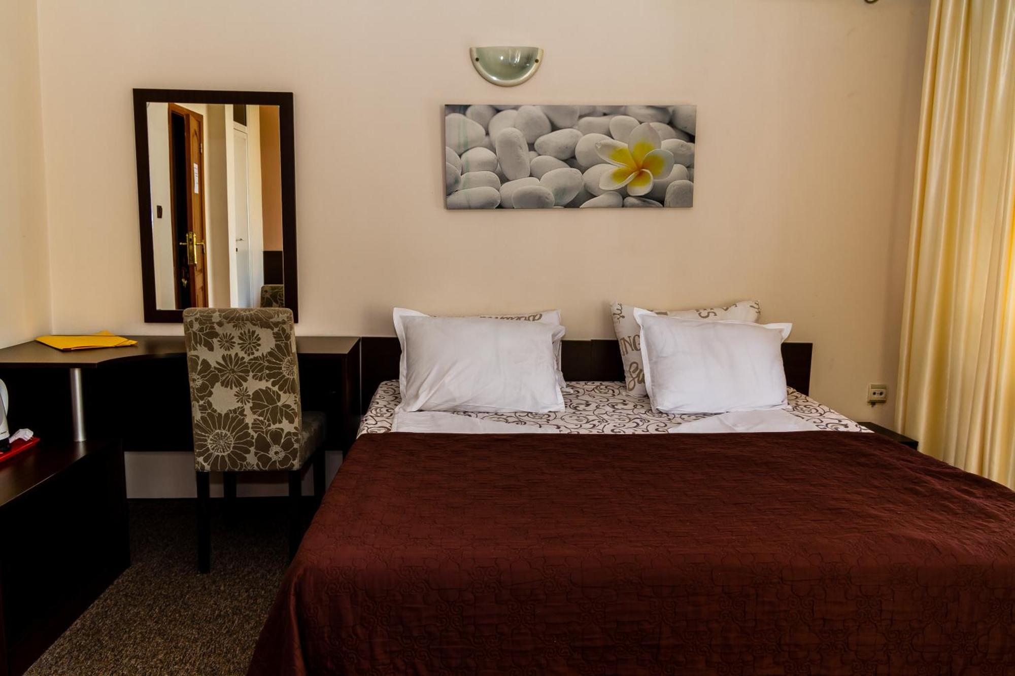 Сезони Юг Бургас Hotel Екстериор снимка