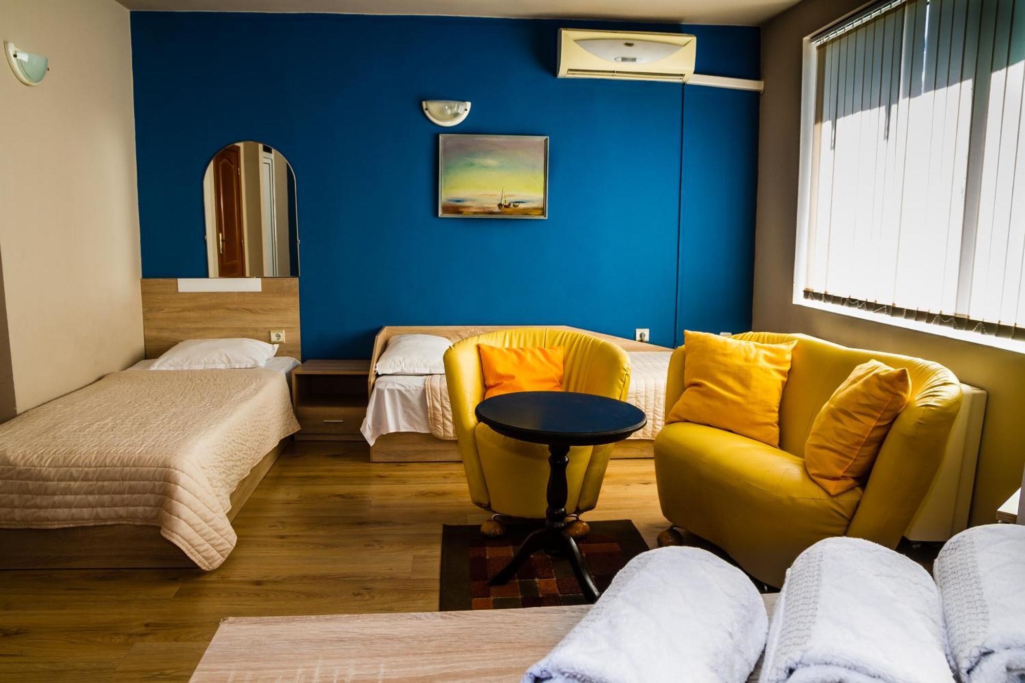 Сезони Юг Бургас Hotel Екстериор снимка